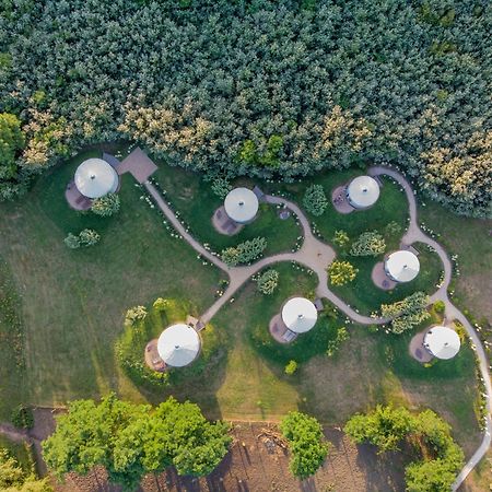 Homoki Lodge Bed & Beyond Glamping (Adults Only) Ruzsa ภายนอก รูปภาพ